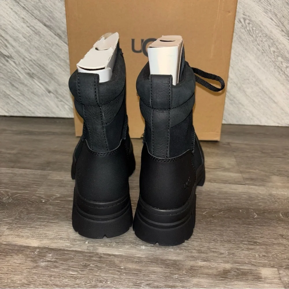 UGG | Ashton Weatherized Lace Up boots In Black New
